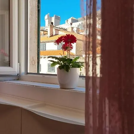 Stradun In The Heart Of Old Dubrovnik